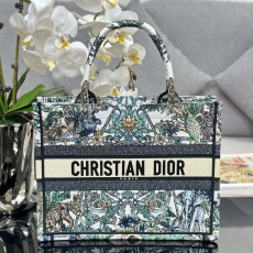 Christian Dior Shopping Bags